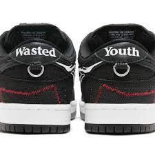 Nike SB Dunk Low Wasted Youth (Special Box)